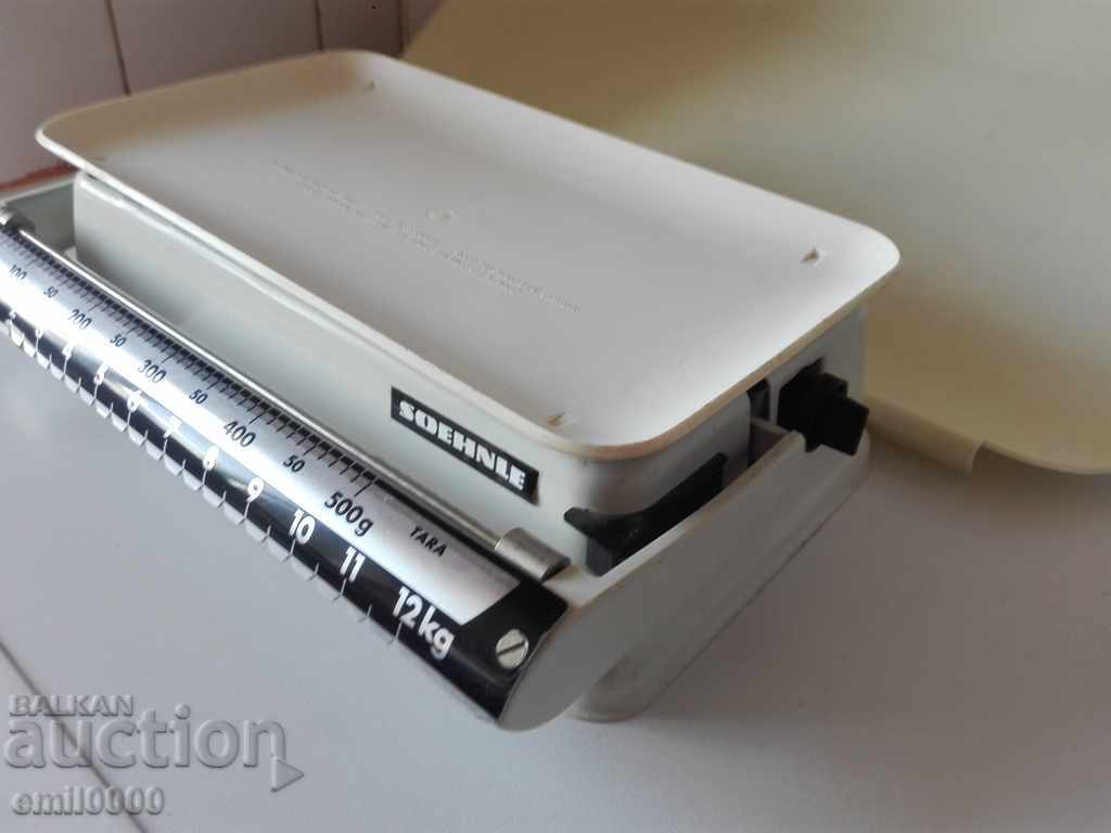 Παλιά ιατρική κλίμακα, ζυγαριές. - 6 Παλιά ιατρική κλίμακα, ζυγαριές. - 6