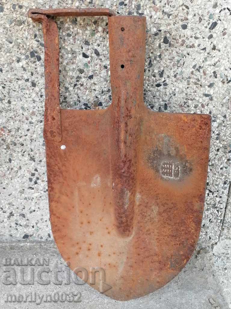 Стара кована лопата инструмент бел лезгар