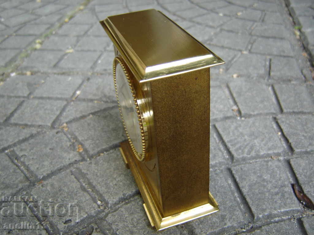 Delivery of COLLECTOR'S DESKTOP WATCH SEIKO Delivery of COLLECTOR'S DESKTOP WATCH SEIKO