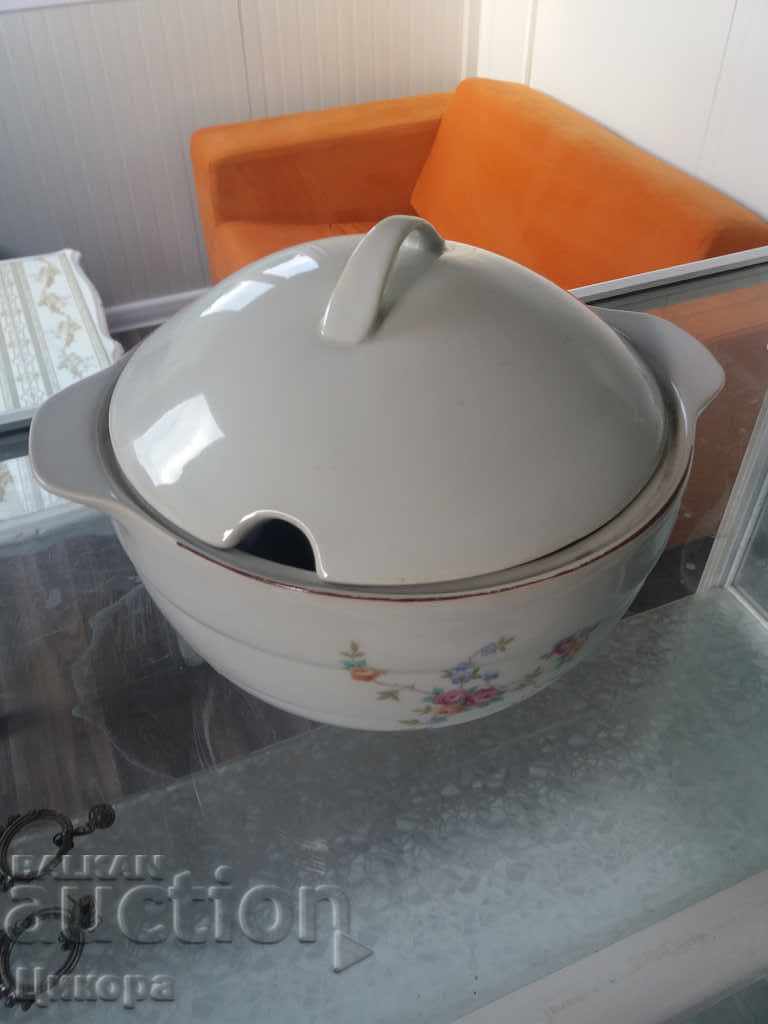 BULGARIAN PORCELAIN SOUP PORCELAIN SERVICE - 5 BULGARIAN PORCELAIN SOUP PORCELAIN SERVICE - 5