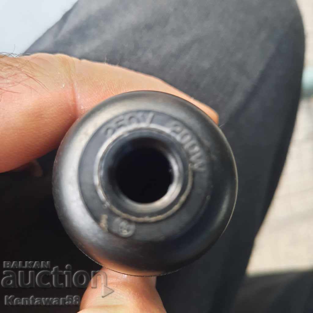 Auction Old bakelite style. Auction Old bakelite style.