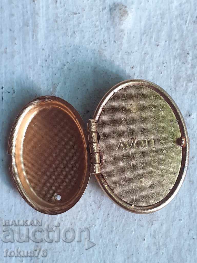 Delivery of Avon branded cameo Delivery of Avon branded cameo