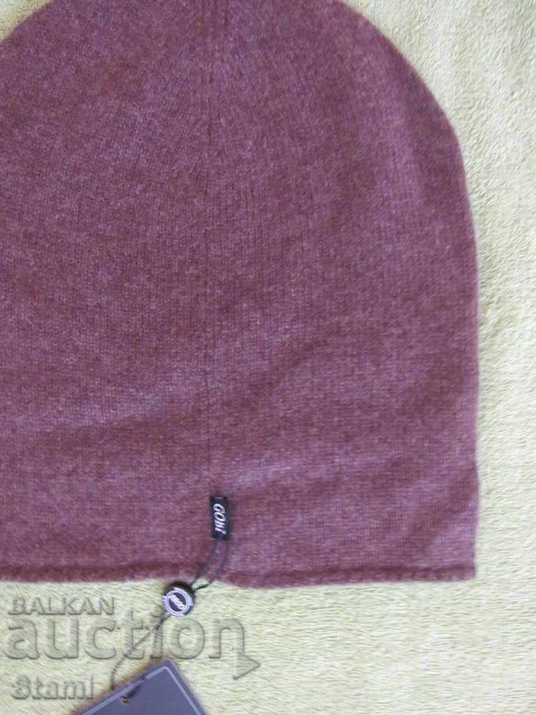 Auction Women's/Men's GOBI Knitted Hat, 100% Cashmere, Mongolia Auction Women's/Men's GOBI Knitted Hat, 100% Cashmere, Mongolia