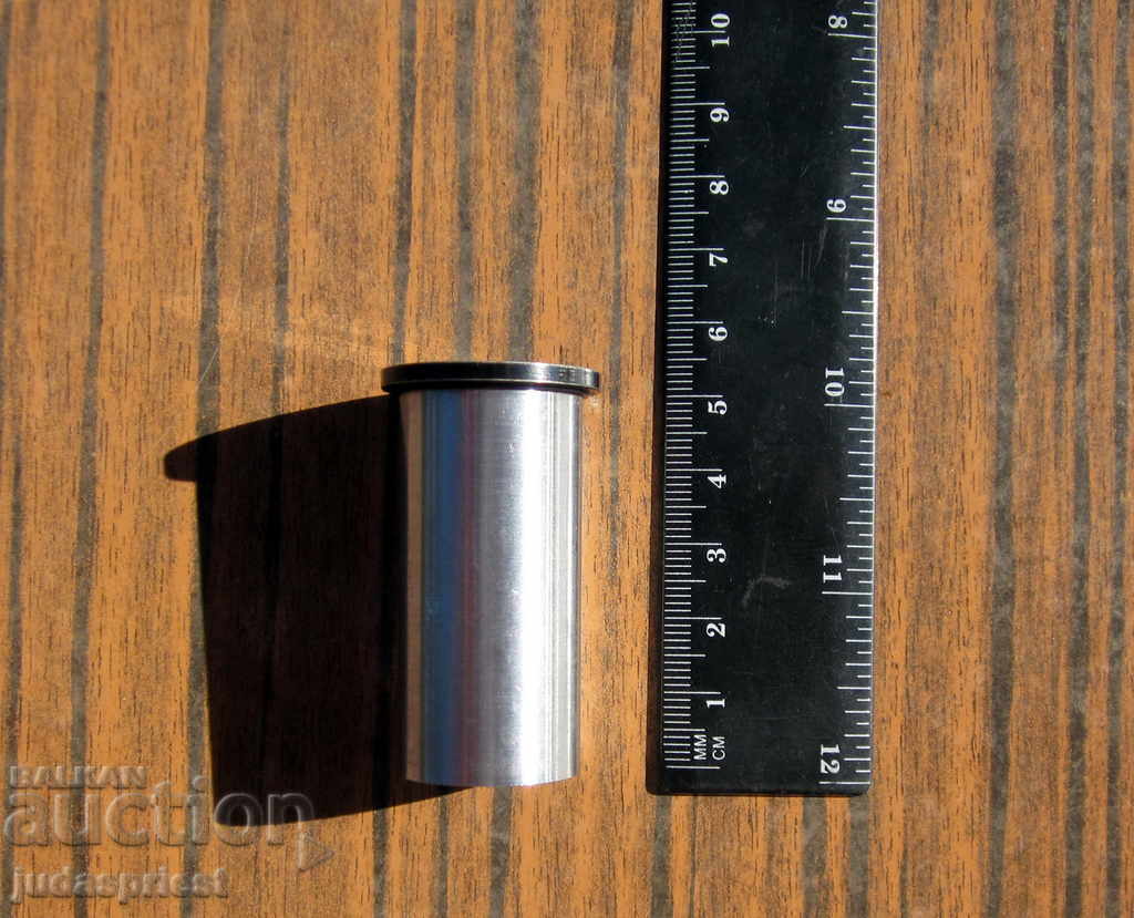 A 6.3 x eyepiece lens for a microscope - 5 A 6.3 x eyepiece lens for a microscope - 5