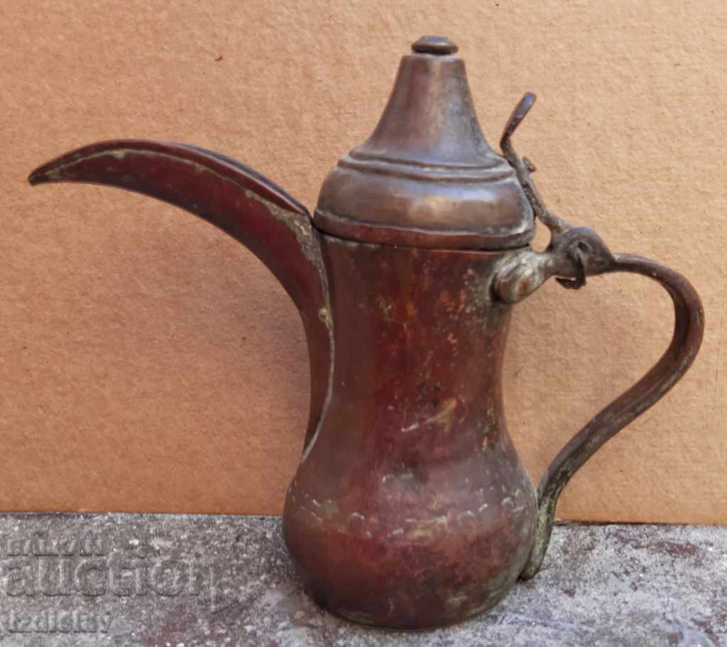 Urcior otoman vechi de cupru, ceainic, ibric de cafea, ceainic
