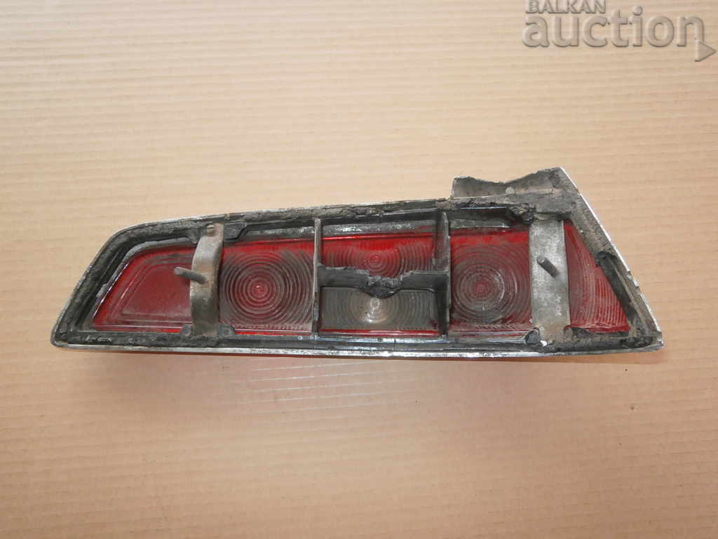 Mercedes W113 SL W111 W112 HEADLAMP INDICATOR STOP retro 60s with price 125.00 BGN | € 63.91 Mercedes W113 SL W111 W112 HEADLAMP INDICATOR STOP retro 60s with price 125.00 BGN | € 63.91
