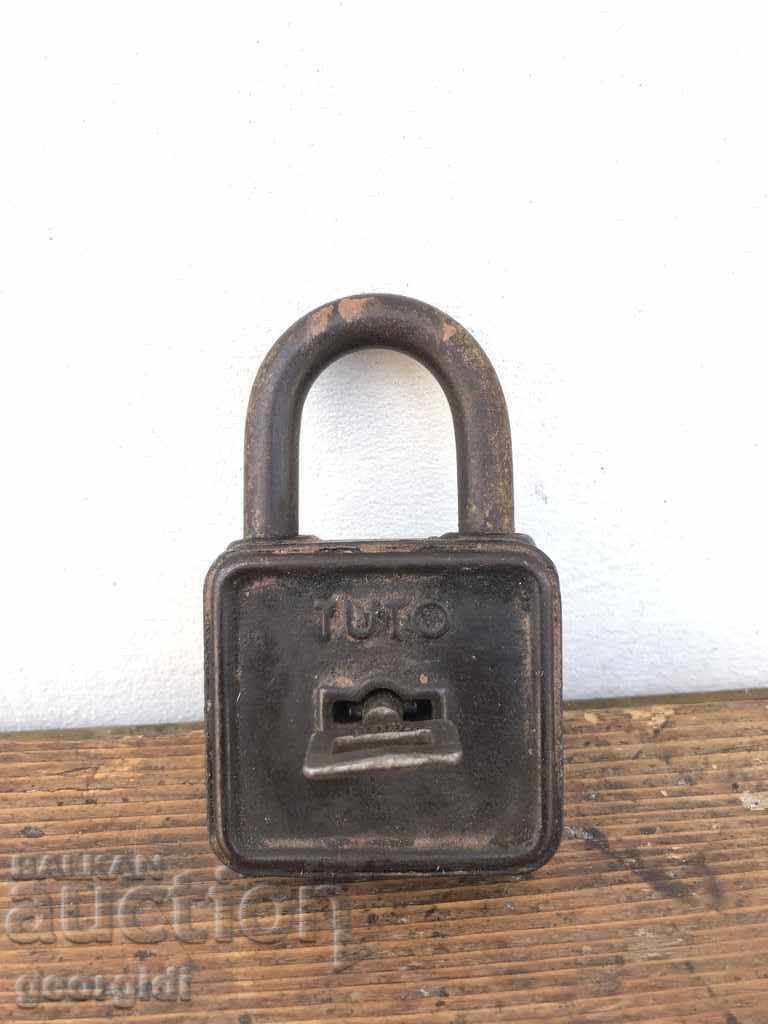 Old collector padlock Tuto №0755