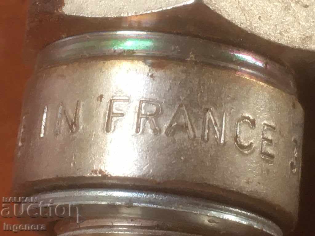 SPARK FLAMMABLE NEW-4 PCS - 5 SPARK FLAMMABLE NEW-4 PCS - 5