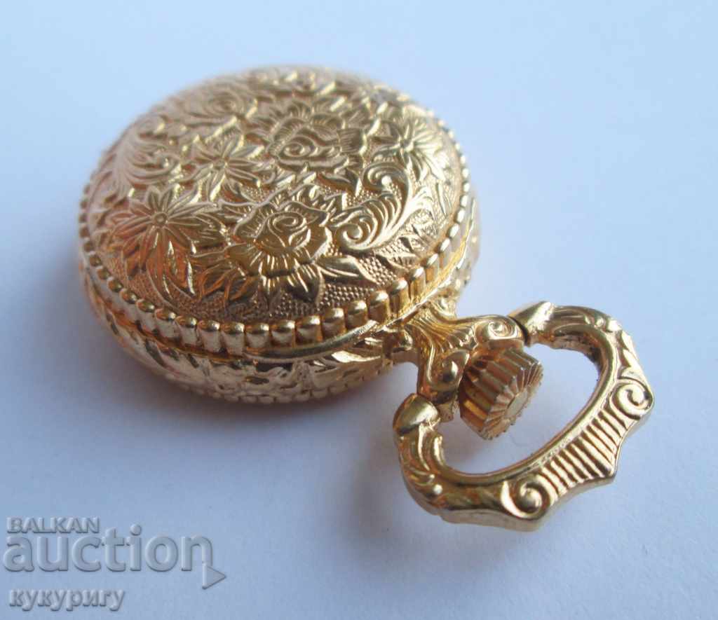 Beautiful Pocket Ladies Gold Plated Mechanical Watch F.H.B.
