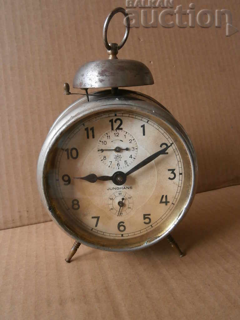 Часовник будилник Юнгханс Junghans нач на 20-ти век с цена 51.00 лв. | € 26.08 Часовник будилник Юнгханс Junghans нач на 20-ти век с цена 51.00 лв. | € 26.08