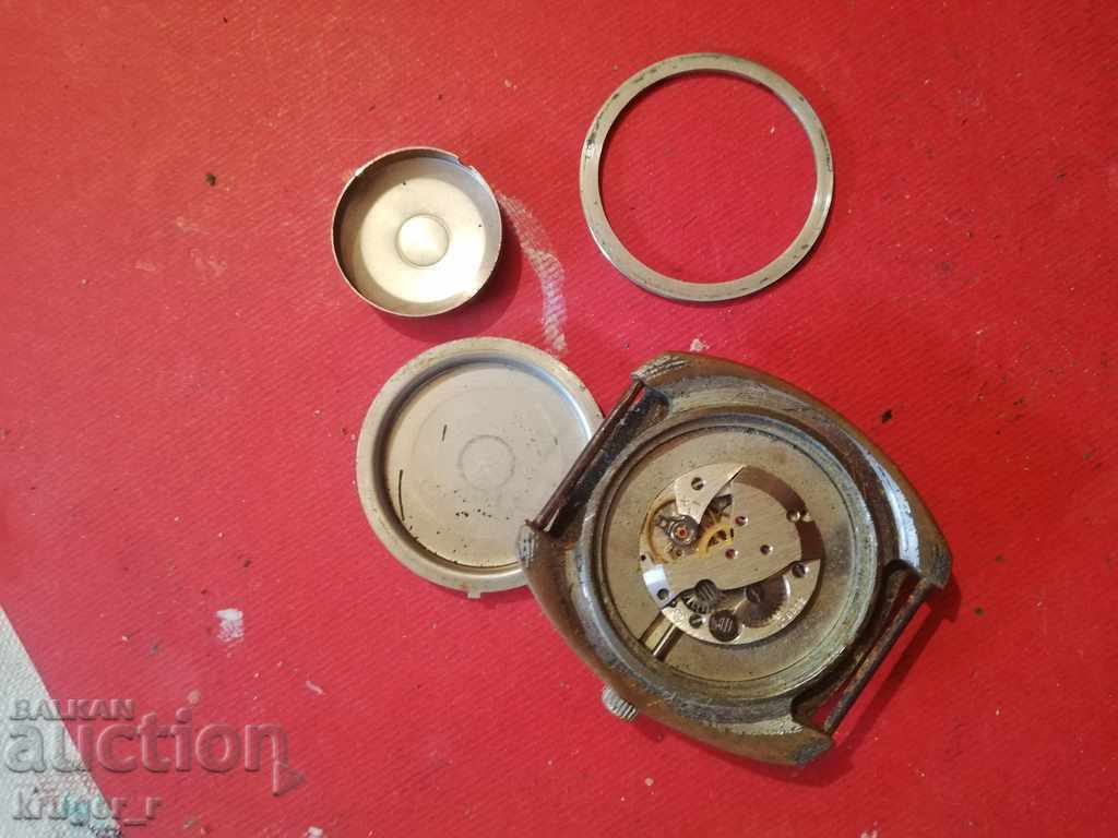 Delivery of Zarya clock Delivery of Zarya clock