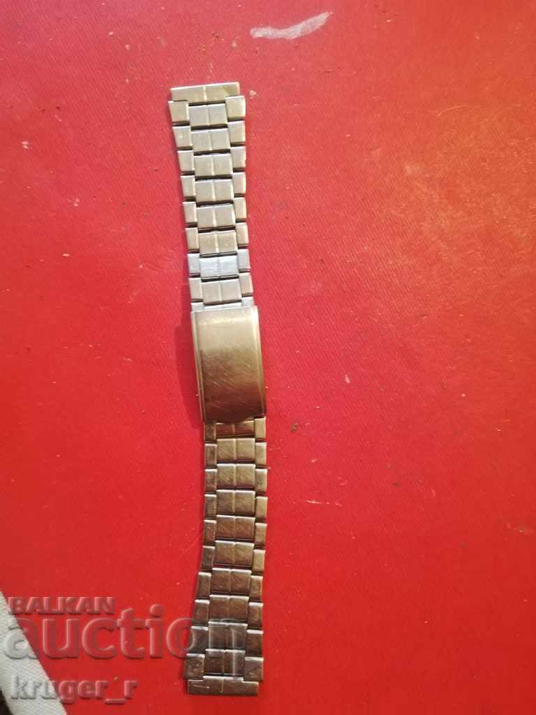 Метална верижка