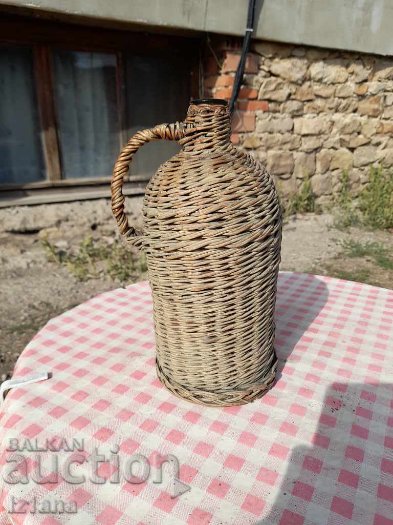 Δημοπρασία Παλιά κανάτα λυγαριά Δημοπρασία Παλιά κανάτα λυγαριά