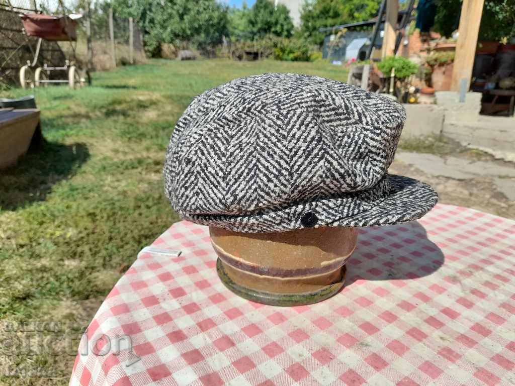 Delivery of Old cap, hat Delivery of Old cap, hat