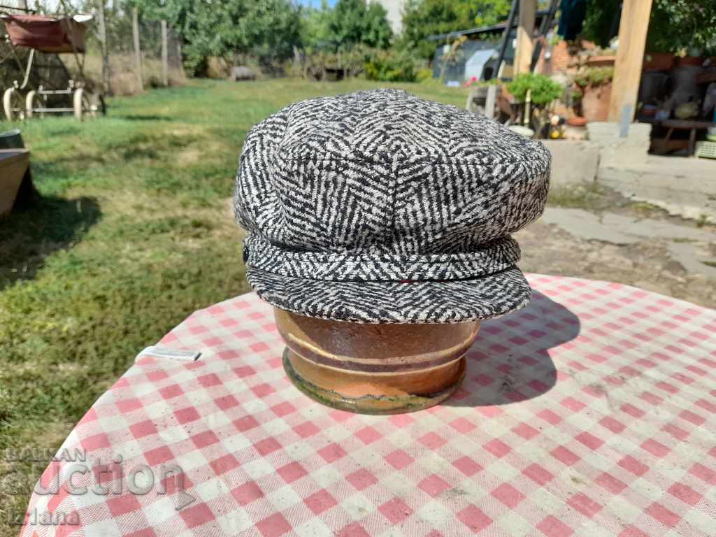 Old cap, hat Old cap, hat