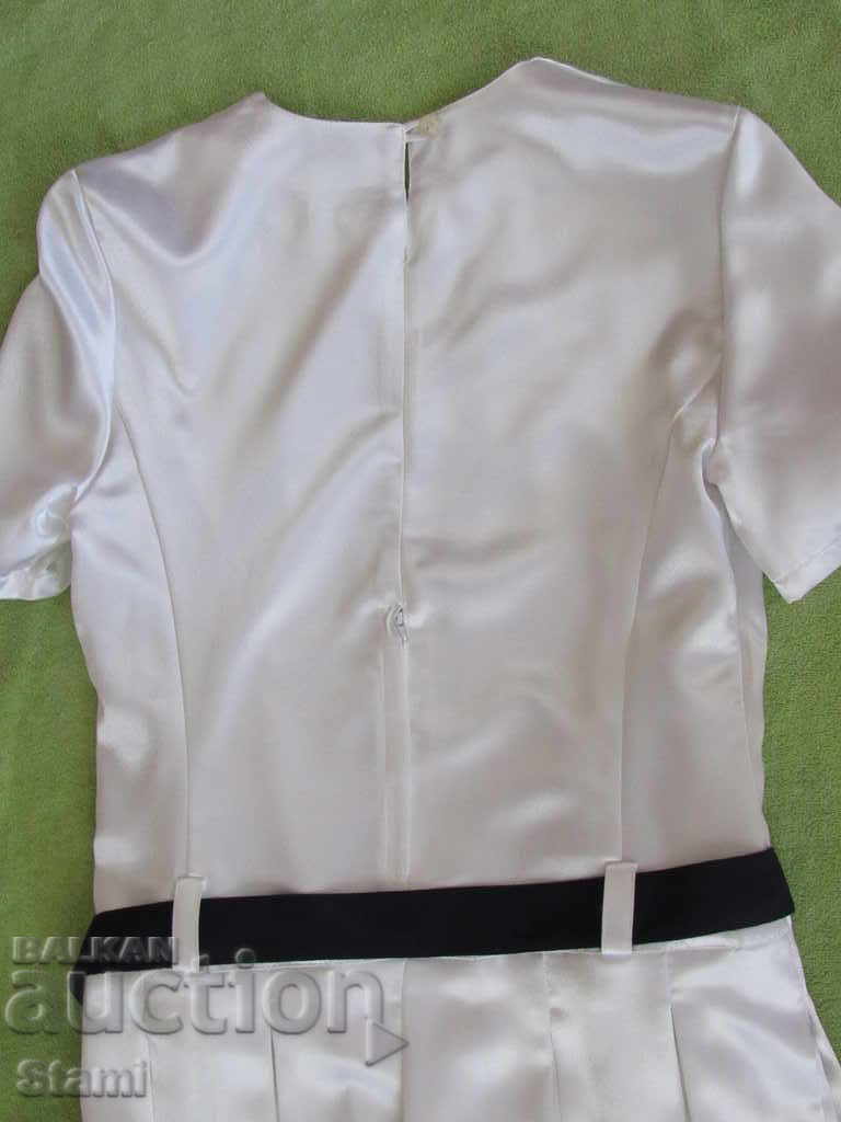 White short satin dress with short sleeves, new, size 42 - 7 White short satin dress with short sleeves, new, size 42 - 7