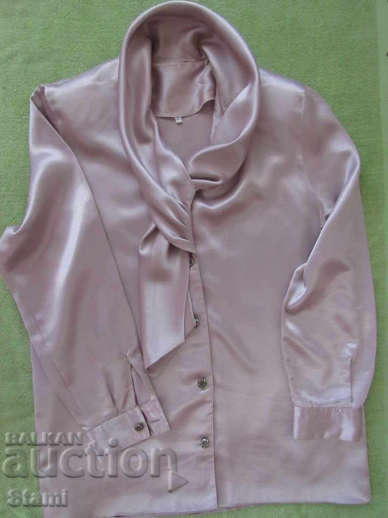 Bluza dama culoare satin trandafir, marimea XL cu preț 16.00 BGN | € 8.18