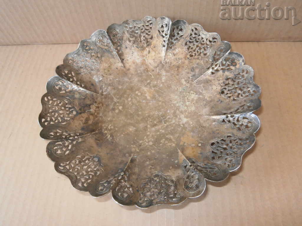 Аукцион старинна посребрена фруктиера