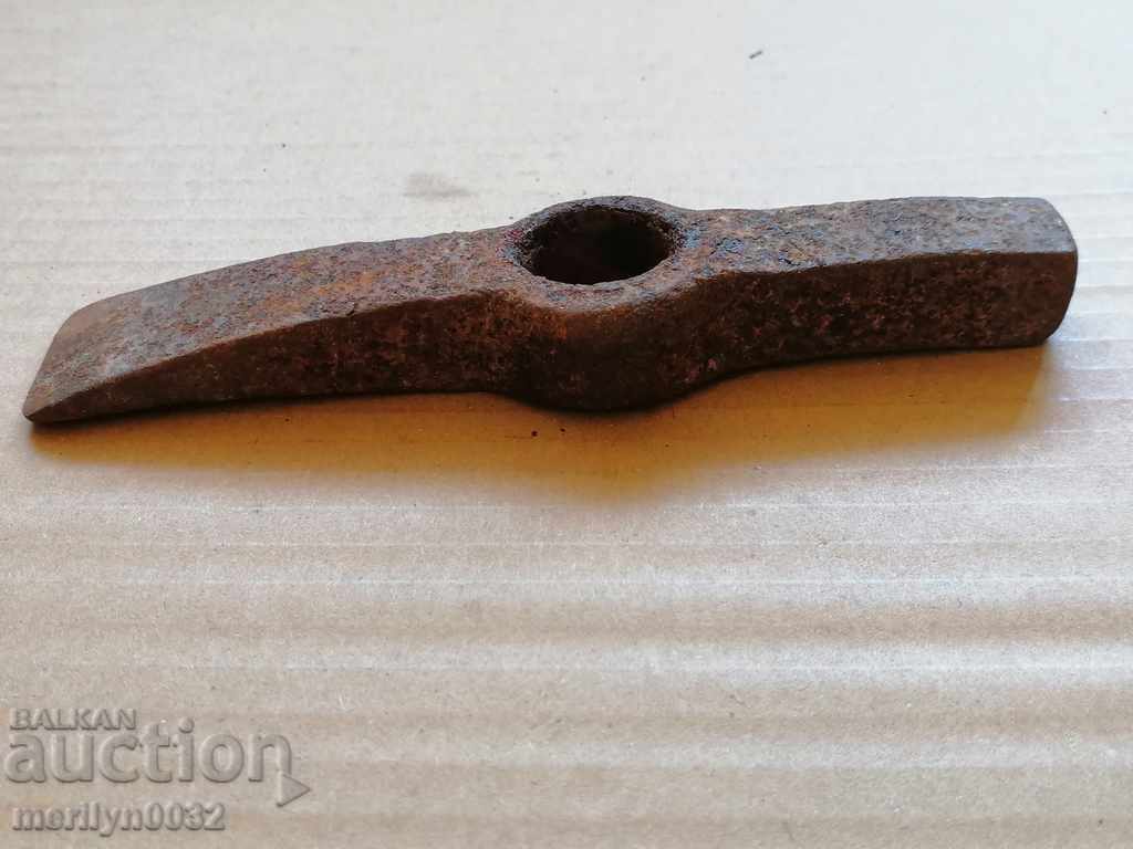 Old carpenter's hammer, tool, pickaxe - 7 Old carpenter's hammer, tool, pickaxe - 7