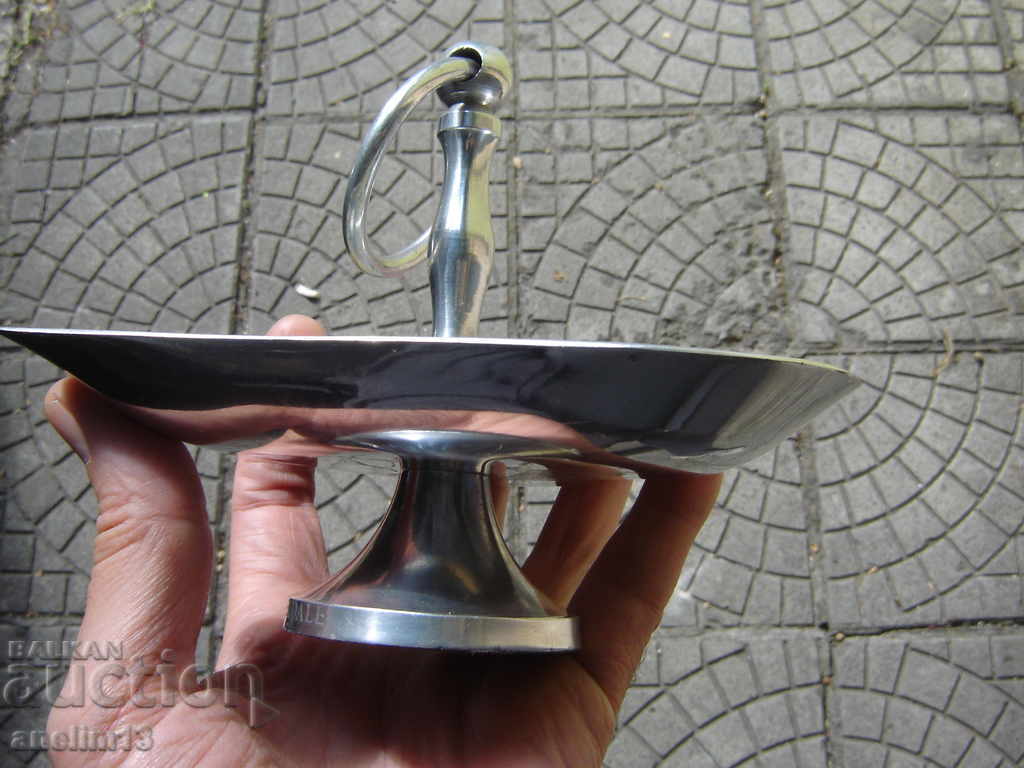 Auction  ALUMINUM ART DECO BONBONIERA ART DECO RIVERDALE