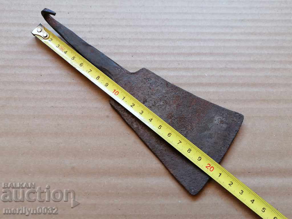 Auction Old forged scabbard, hoe, gingerbread, gingerbread Auction Old forged scabbard, hoe, gingerbread, gingerbread