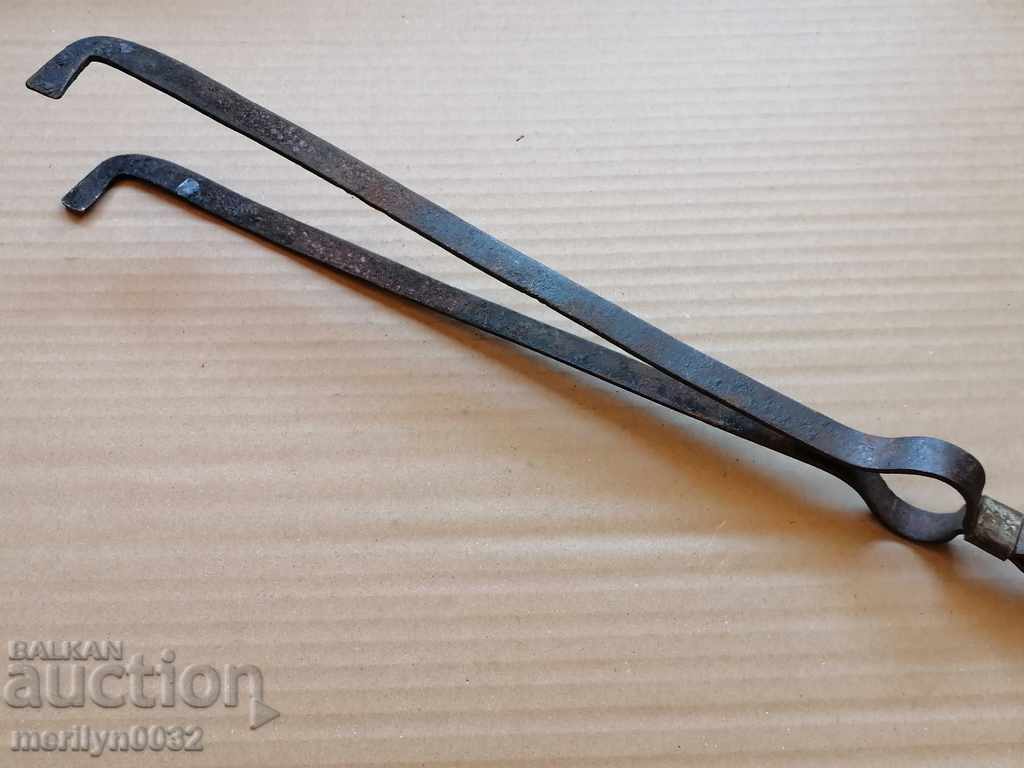 Dilaf vechi, clește, fier forjat pentru cuptor cu preț € 23.29 | 45.55 BGN