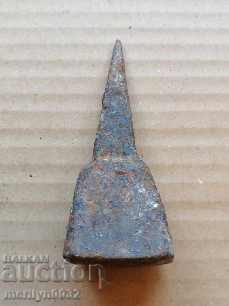 An old anvil for hair sticking, wrought iron with price 29.00 BGN | € 14.83 An old anvil for hair sticking, wrought iron with price 29.00 BGN | € 14.83