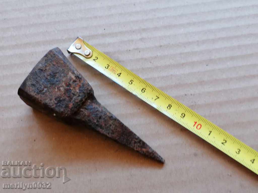 Delivery of An old anvil for hair sticking, wrought iron Delivery of An old anvil for hair sticking, wrought iron