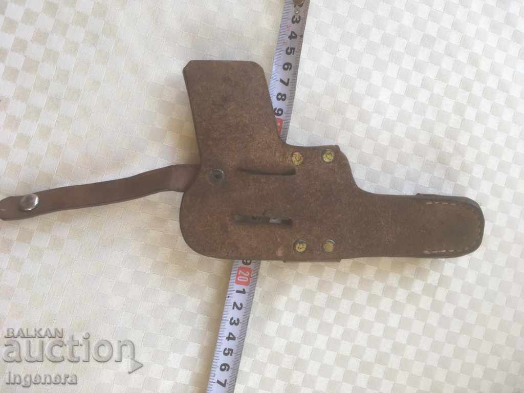 Παράδοση ΔΕΡΜΑΤΙΝΗ ΘΗΚΗ ΠΙΣΤΟΛΙΟΥ Παράδοση ΔΕΡΜΑΤΙΝΗ ΘΗΚΗ ΠΙΣΤΟΛΙΟΥ