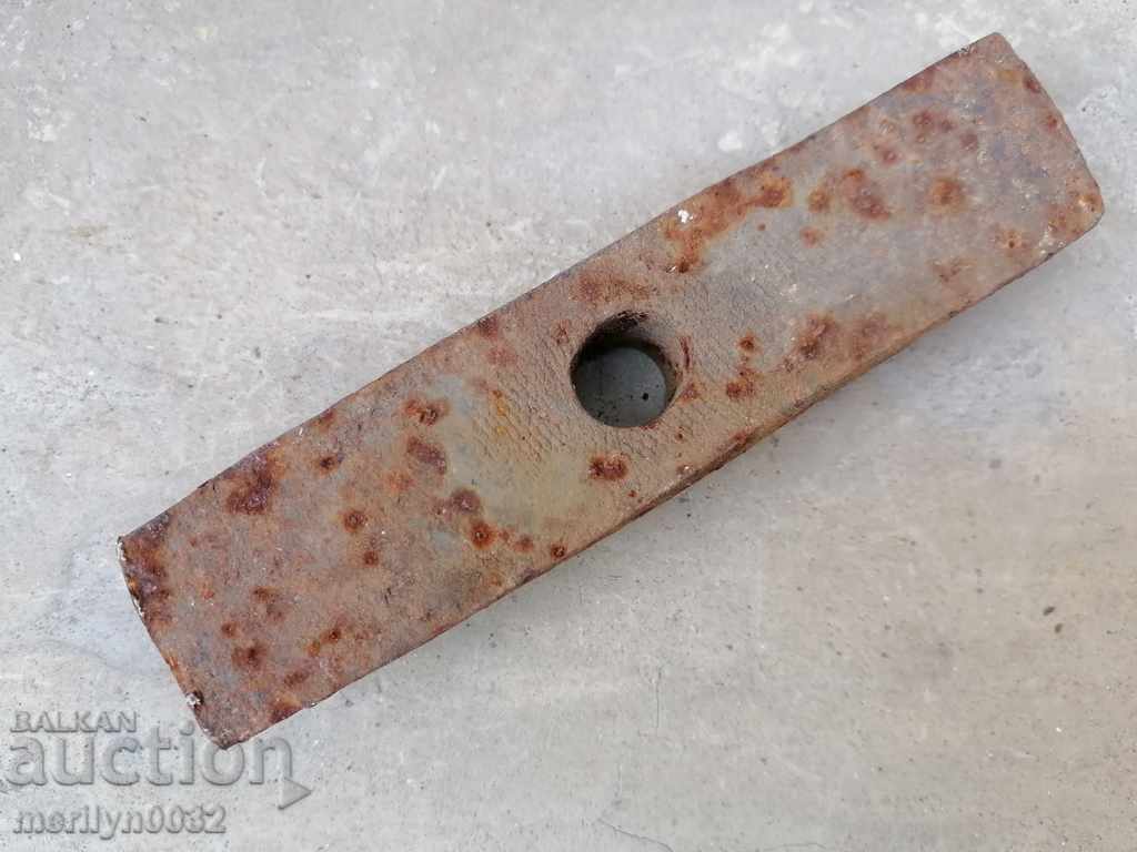 An old stone hammer, a tool, a kink - 7 An old stone hammer, a tool, a kink - 7