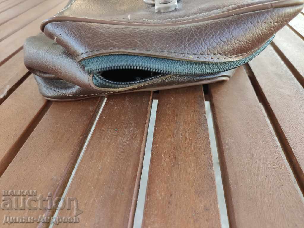 Δημοπρασία Μια παλιά τσάντα γιατρού από την SOC