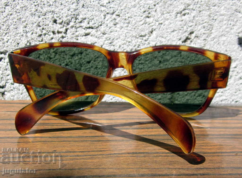 Delivery of Authentic Retro Bulgarian Women's Sunglasses Perfect Delivery of Authentic Retro Bulgarian Women's Sunglasses Perfect