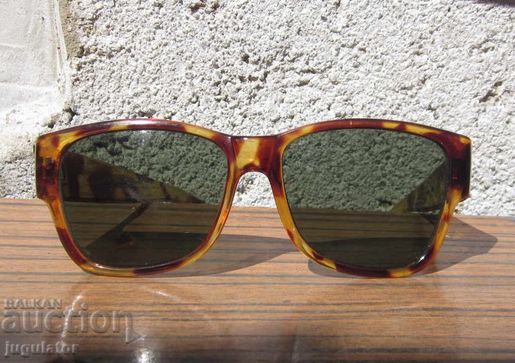 authentic old retro ladies sunglasses perfect