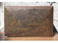 стара старинна метална кутия за бижута