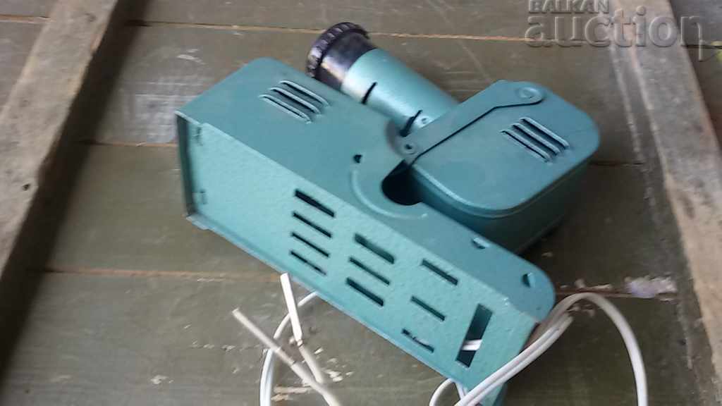antique projector 60s - 5