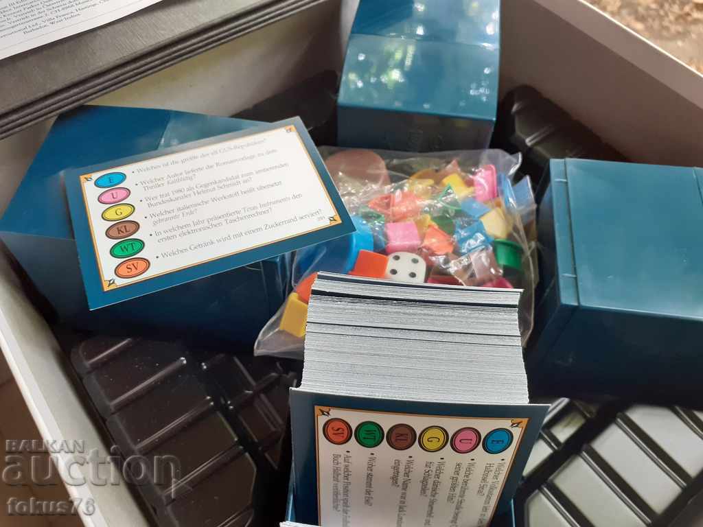 An interesting game with dice cards and checkers - 5