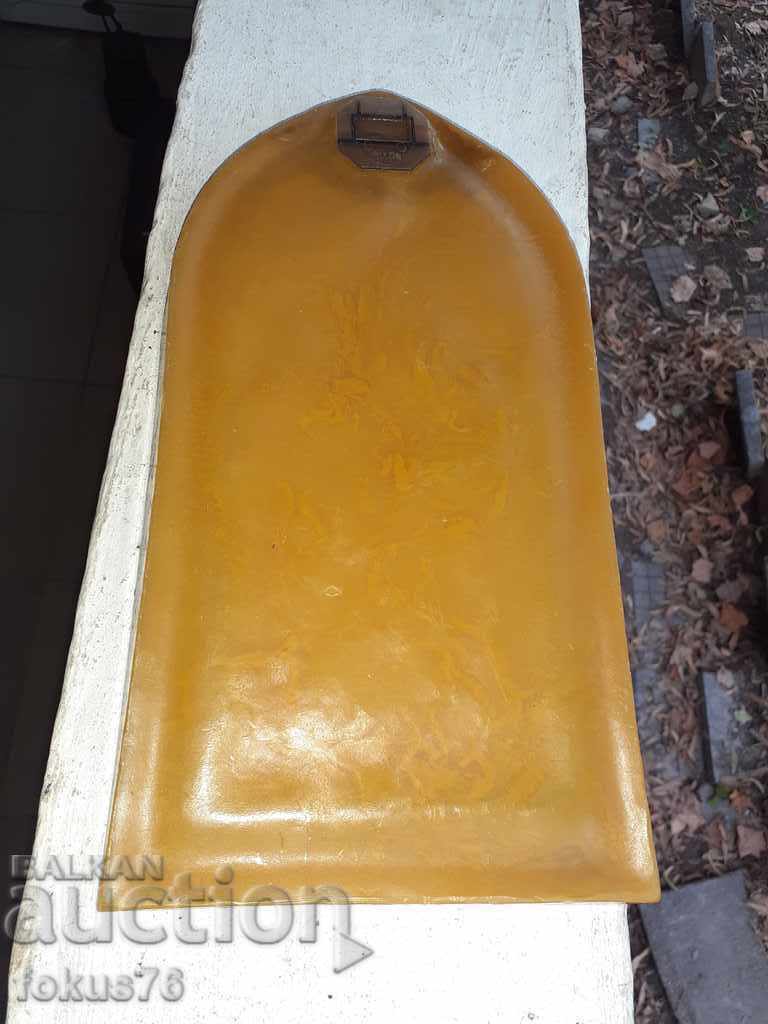 Embossed wax wall panel - 5 Embossed wax wall panel - 5