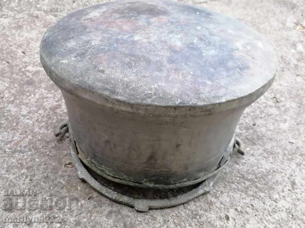 Auction Tinned coin, cauldron, copper, copper vessel Auction Tinned coin, cauldron, copper, copper vessel