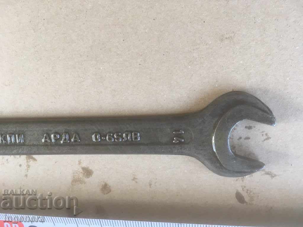 WRENCH NUT MARKOV INSTRUMENT-BULGARIA with price 5.00 BGN | € 2.56 WRENCH NUT MARKOV INSTRUMENT-BULGARIA with price 5.00 BGN | € 2.56