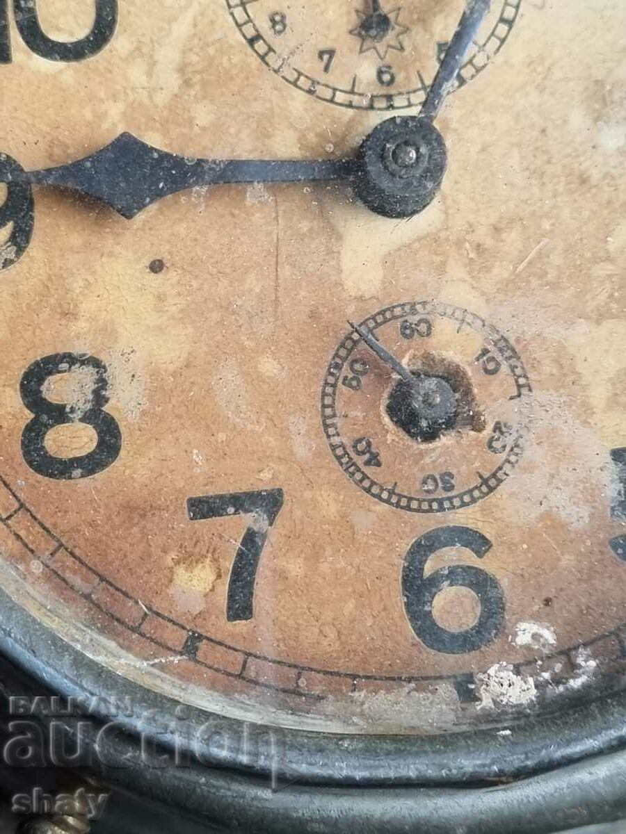 Auction Old alarm clock. Original watch Auction Old alarm clock. Original watch