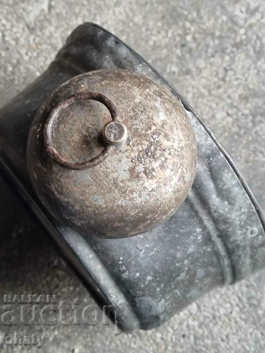 Delivery of Old alarm clock. Original watch Delivery of Old alarm clock. Original watch