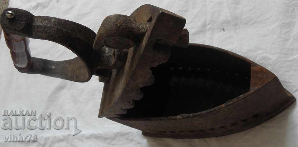 Delivery of old iron on fire Delivery of old iron on fire