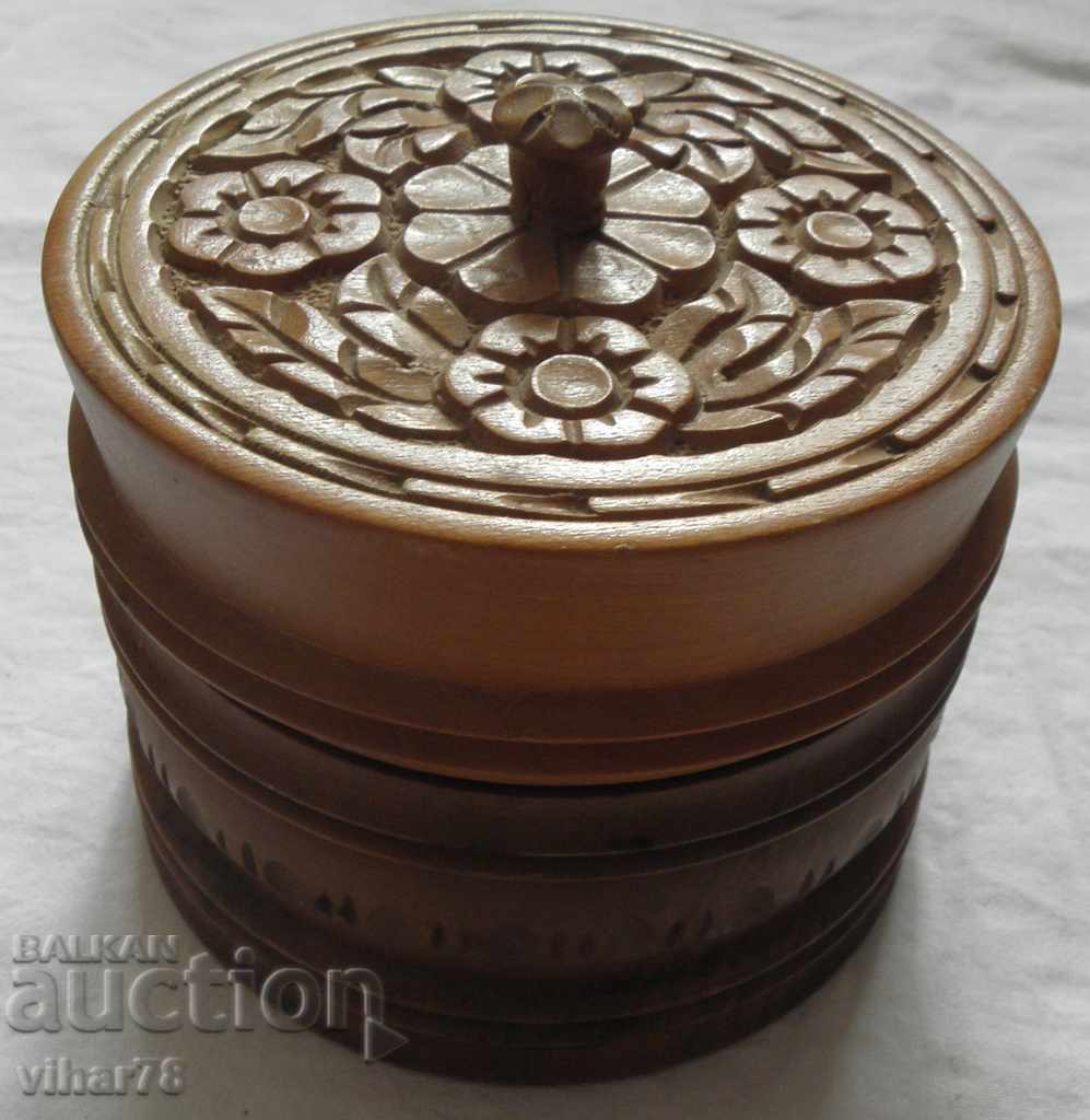 wooden cigarette case - 6 wooden cigarette case - 6