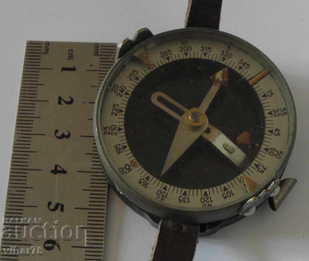 Old army compass number 3 with price 25.99 BGN | € 13.29 Old army compass number 3 with price 25.99 BGN | € 13.29