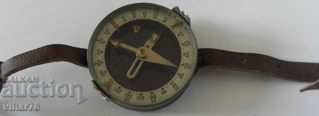 Auction Old army compass number 3 Auction Old army compass number 3