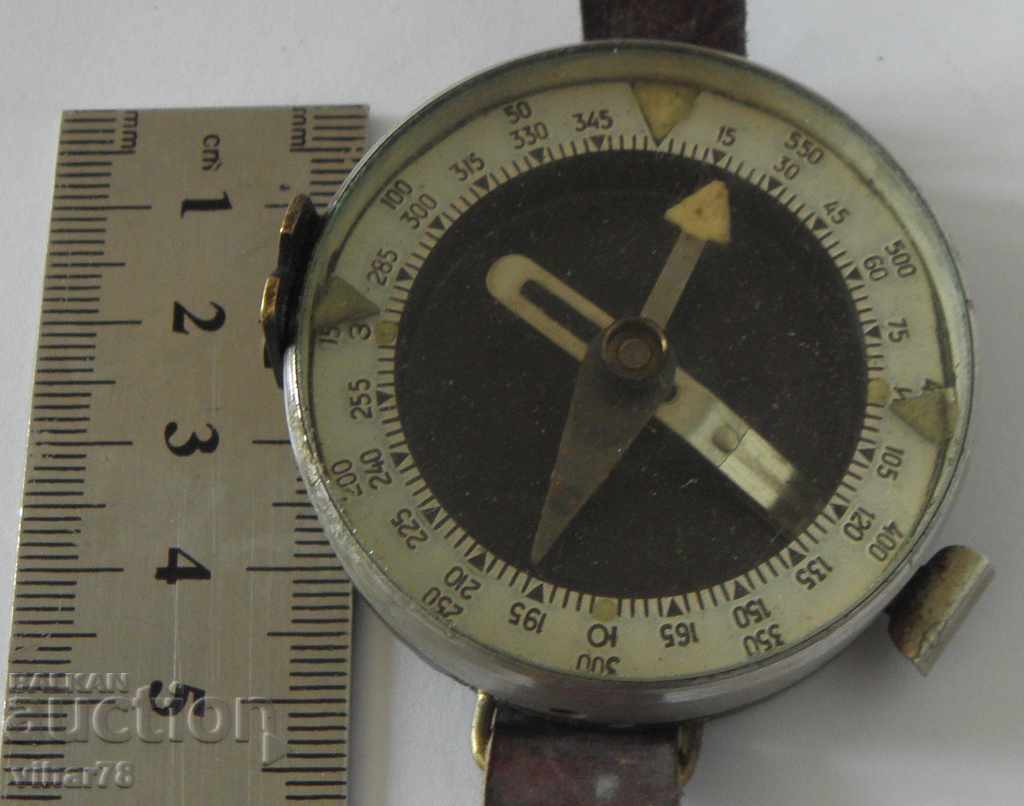 Old army compass number 4 with price 25.99 BGN | € 13.29 Old army compass number 4 with price 25.99 BGN | € 13.29
