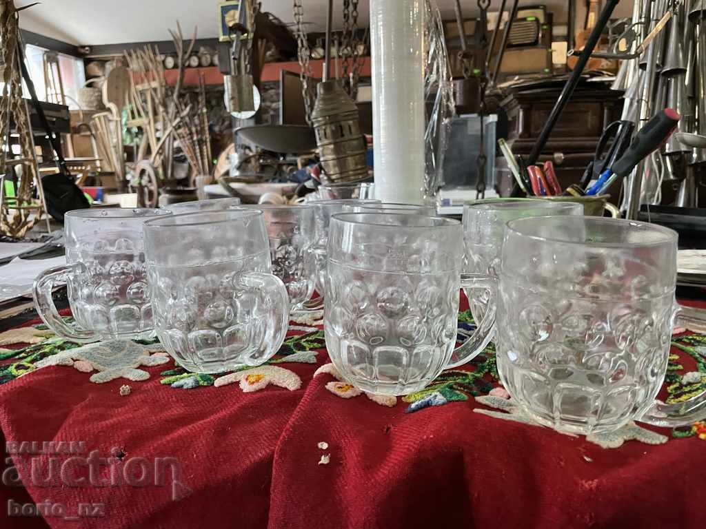 10665. SERVICE BEER GLASSES SOLID GLASS - 6 10665. SERVICE BEER GLASSES SOLID GLASS - 6