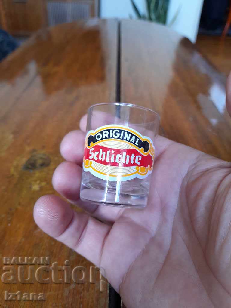 Auction Old cup, Schlichte cup Auction Old cup, Schlichte cup