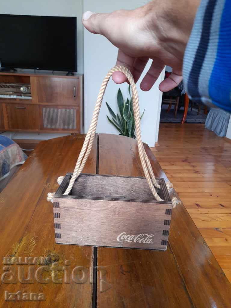 Delivery of Old bottle box Coca Cola, Coca Cola Delivery of Old bottle box Coca Cola, Coca Cola