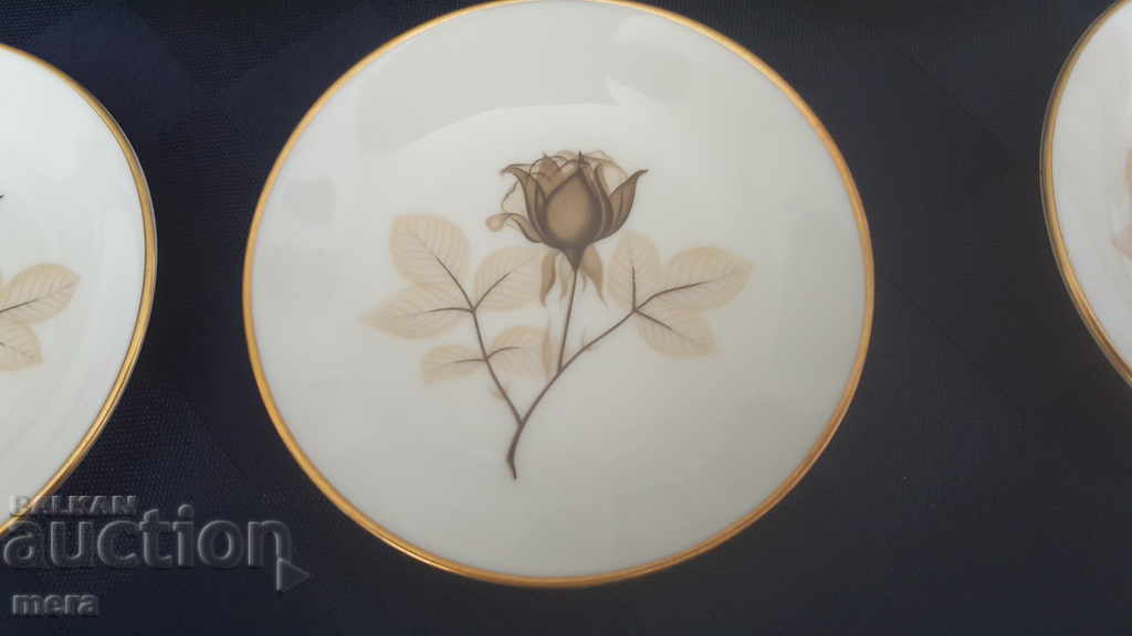 Rosenthal porcelain plates with price 45.00 BGN | € 23.01